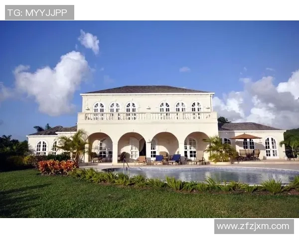 外国足球明星豪宅揭秘：奢华生活与独特设计的完美结合